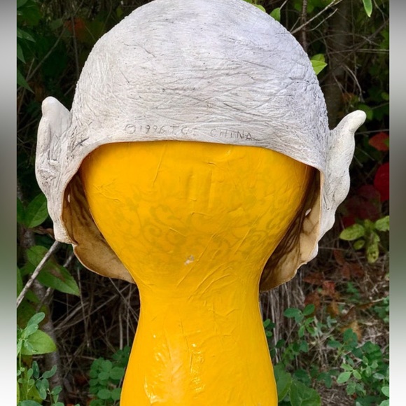 Vintage 1996 Red Eyed Nosferatu Vampire Zombie Demon Rubber Adult Size Mask - Picture 3 of 10